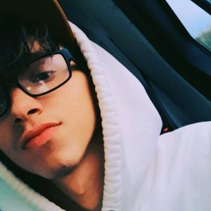 Meet your Posher, Keagon